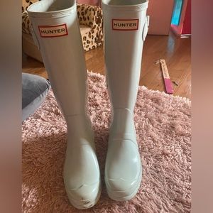 Mint green, size 7 Hunter Boots.